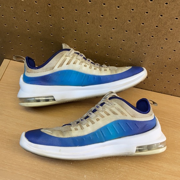 Nike Air Max Axis Sneakers Size 8.5 Women’s - Picture 5 of 12
